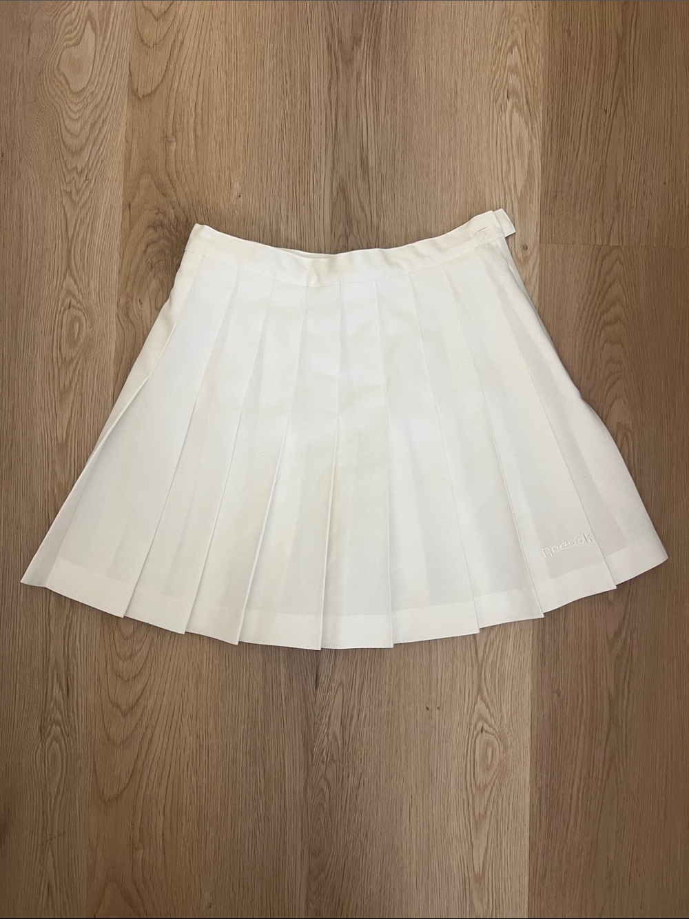 Vintage Reebok White Pleated Tennis Mini Skirt S